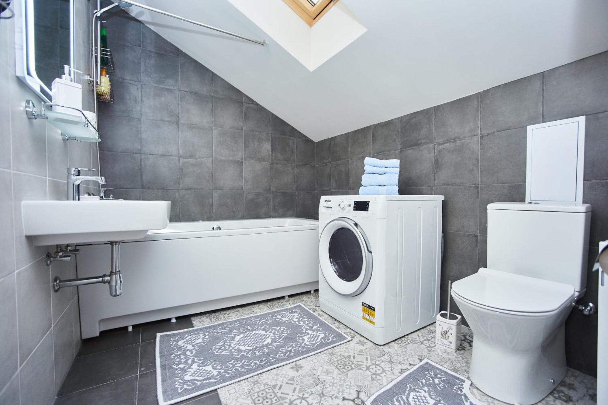 Luxury Apartment In The Heart Odessa Ngoại thất bức ảnh