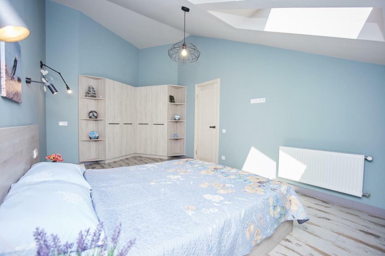 Luxury Apartment In The Heart Odessa Ngoại thất bức ảnh